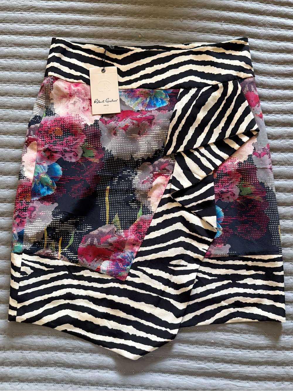 Robert Graham Black Zebra-Trim Floral Asymmetrical Mini Skirt